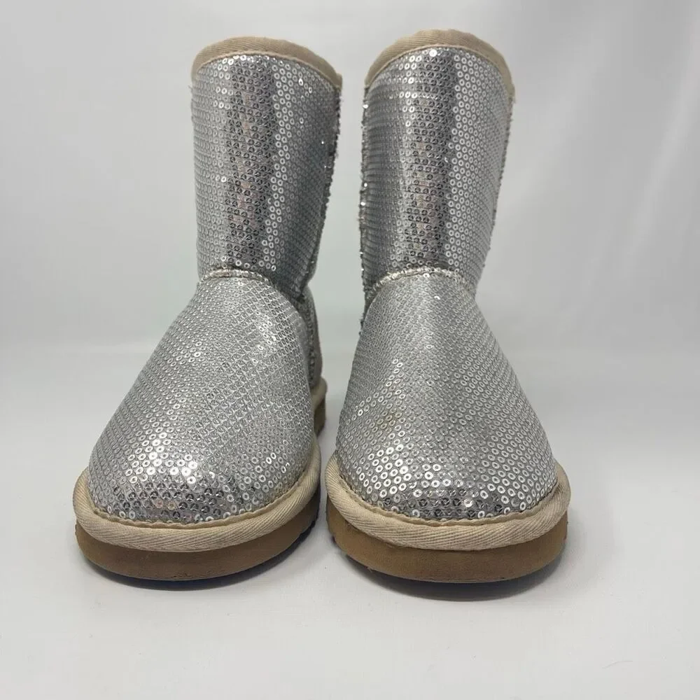 UGG Classic Short Silver Sequin Sheepskin Lined Boots Women’s Size 7